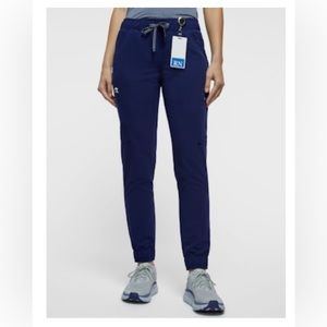 NWT Women’s Mesh Enhanced Scrub Jogger Navy